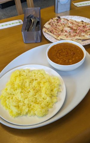 🍛Dal Curry (1100¥) + Saffron Rice (400¥) at Raja in Naha