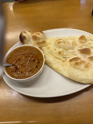 Vegan chana masala with naan   at Raja in Naha