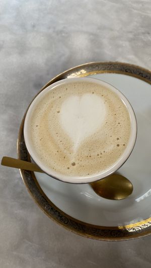 Latte Macchiato  at L'Alchimiste in Brussels