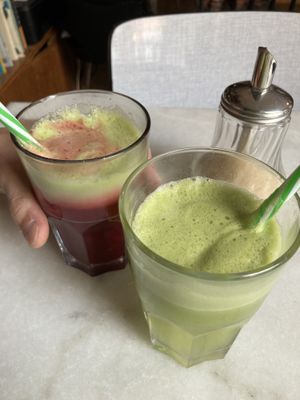 Fresh juices   at L'Alchimiste in Brussels