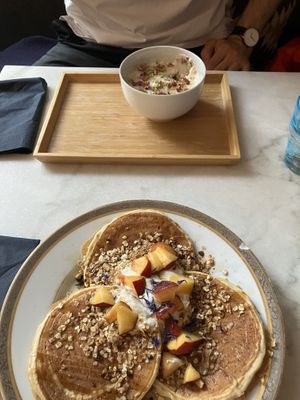 Pancakes & crunchy granola  at L'Alchimiste in Brussels