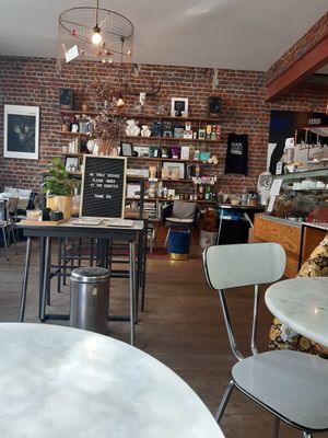  at L'Alchimiste in Brussels