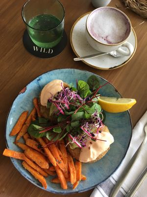Ginger Kombucha, Maqui Latte & Artichoke Cakes at Wild Cafe in Estepona