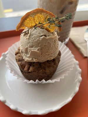   at Bakeshop Pivot in Seoul