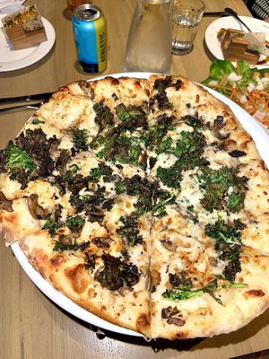 Vegan Kale + Mushroom Pizza - pretty decent size!  at Earls in Plano
