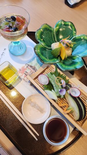 Konyaku sashimi, avocado & yuba, seasonal veggie jelly cocktail at Minokichi in Yokohama