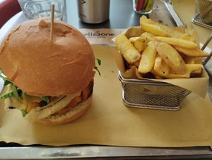 Pumpkin burger at WellDone Burger - Caprarie in Bologna