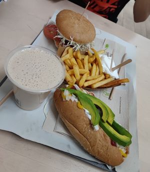  at Mel Vegan Fast Food in Tenerife
