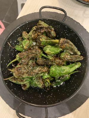Pimientos de Padrón  at La JunGla in Valencia