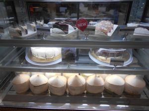 Desserts at Ponn in Pattaya