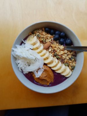 Açaí Blueberry Bowl at GRØD in Aarhus