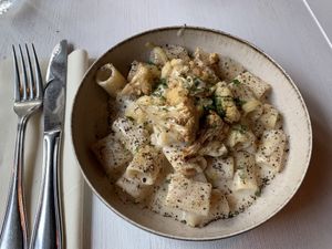 Cacio e pepe, with cashew based cheese.  at Spritz in Antwerpen