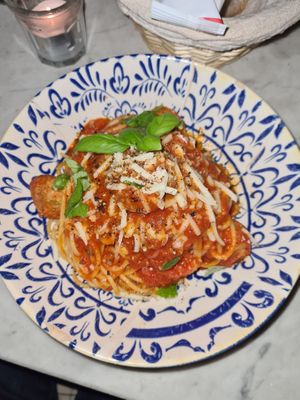 Polpette al sugo (spaghetti with nomeatballs) at Spritz in Antwerpen