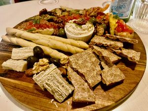 Tagliere Misto at Spritz in Antwerpen