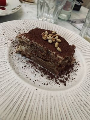 Tiramisu at Spritz in Antwerpen