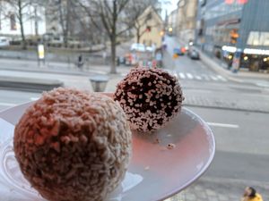vegan balls at Café 60 in Stockholm