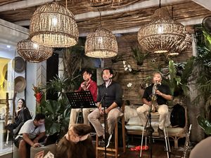 Band playing at restaurant  at The Place With No Name in Pecatu