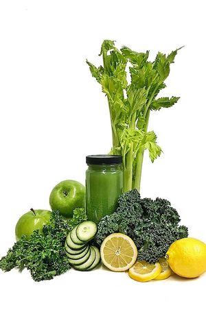 THE BLUEPRINT
Cucumber, Celery, Lemon, Granny Smith Apple, Chlorella, Spirulina at Juice Merchants of Media in Media