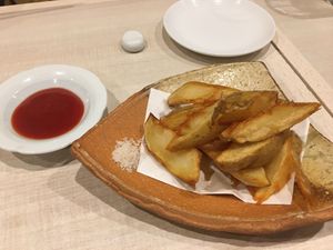 Fried potatoes at Taiko Udon in Hiroshima