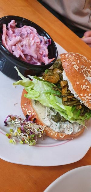 Burger at Szabad Bisztro in Budapest