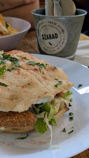 NotCHICKEN nugget burger at Szabad Bisztro in Budapest