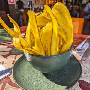 Plantain chips with guacamole at Banana Verde in Sao Paulo