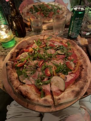 Vegan vegetariana pizza- so nice!!  at La Baracca in Pecatu