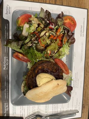 hamburguesa  at Buenas y Santas in Madrid