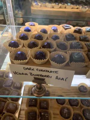 They have vegan option   at Tifa Chocolate & Gelato in Agoura Hills