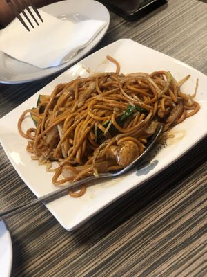 Veggie chow mein  at Rui's Shanghai Bistro in Redlands
