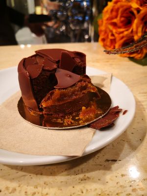 Sacher cake at Grezzo Raw Chocolate in Milan