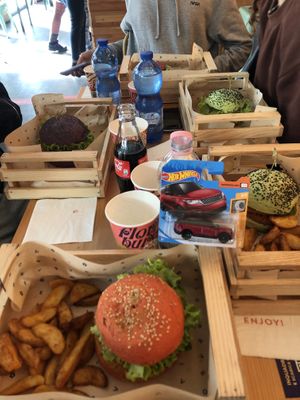 -Jungle burger & Flower burger  at Flower Burger in Rimini