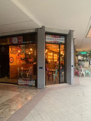 Restaurant from the outside at Flower Burger in Rimini