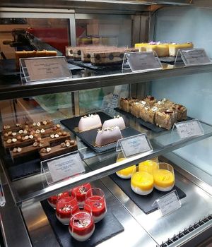 Yummy selection at Plantmilkyway in Budapest