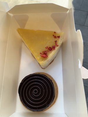 Chocolate mousse and Mango cheesecake (not good) at Plantmilkyway in Budapest