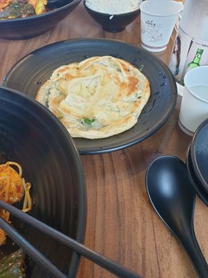 Pancake nice at Sonogong Maratang 손오공 마라탕 - Hongdae in Seoul