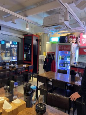 Interior 2F  at Sonogong Maratang 손오공 마라탕 - Hongdae in Seoul