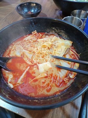 My spicy soup at Sonogong Maratang 손오공 마라탕 - Hongdae in Seoul
