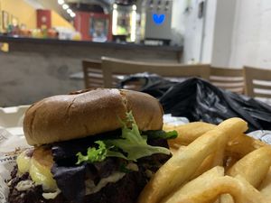 Veggie Burger at World Famous House of Mac in Miami