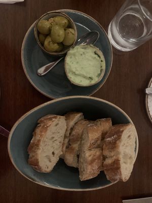 Vegan garlic aïoli   at Sa Bodegueta in Mallorca