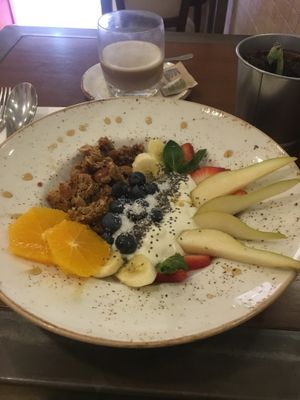 Breakfast at lily at Sa Bodegueta in Mallorca