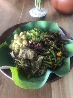 Rice and five curries for just 350 rupees! at Ranbath in Colombo