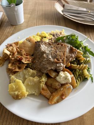 Plate  at DaTerra in Aveiro