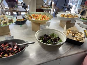 Entradas e saladas  at DaTerra in Aveiro