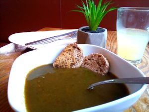 Spinach soup at DaTerra in Aveiro