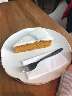 carrot cake at Kunsthauscafé in Graz