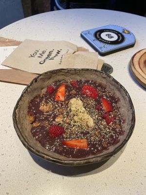 acai bowl at Honest Greens - Plaça Catalunya in Barcelona