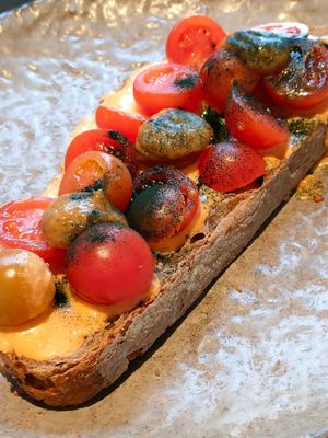  at Honest Greens - Plaça Catalunya in Barcelona