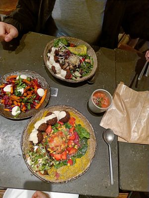  at Honest Greens - Plaça Catalunya in Barcelona