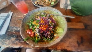 Latin lover at Honest Greens - Plaça Catalunya in Barcelona